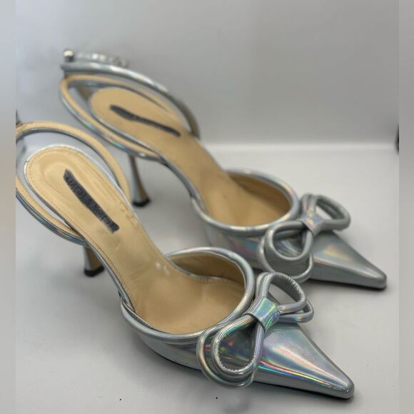 Flaw Mach & Mach Women’s Size 42 US 11 Double Bow Pointed Heel Silver Iridescent - Picture 1 of 9